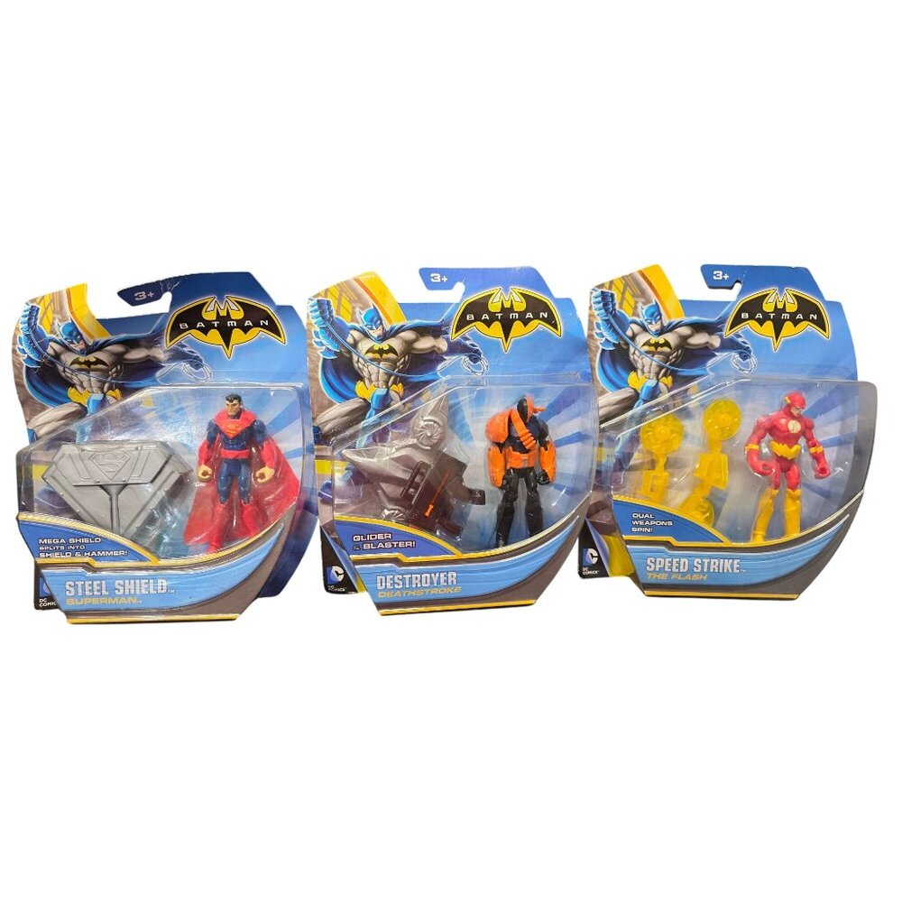 DC Comics Batman Steel Shield, Destroyer & The Flash  Action Figure